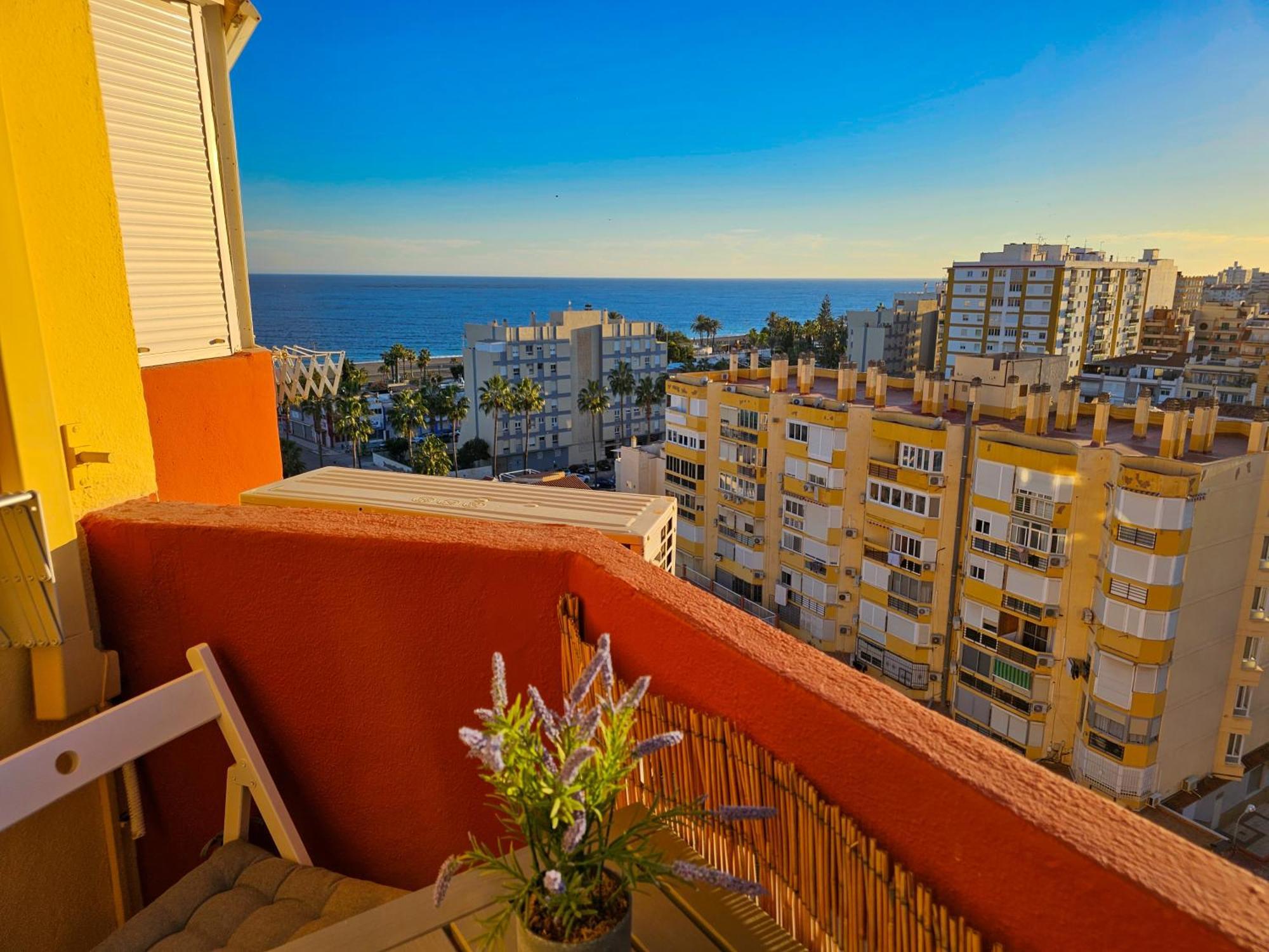 New Study Sea View - Alojamientos La Torre Torre Del Mar Exterior foto